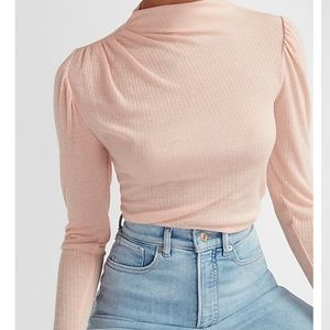 NWT Ruched Shoulder Mock Neck Tee